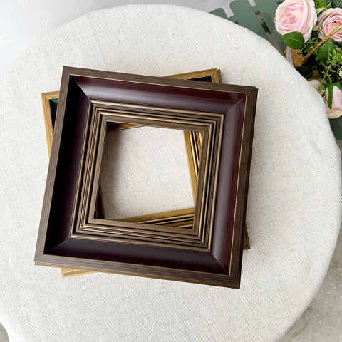 Modern Deco Layered Outer Surround